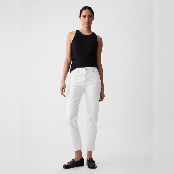 GAP Girlfriend Mid Rise White Pants Size 26 99% Cotton - Picture 1 of 13